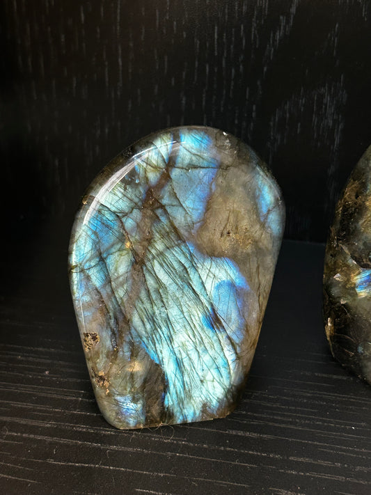 Pierre labradorite