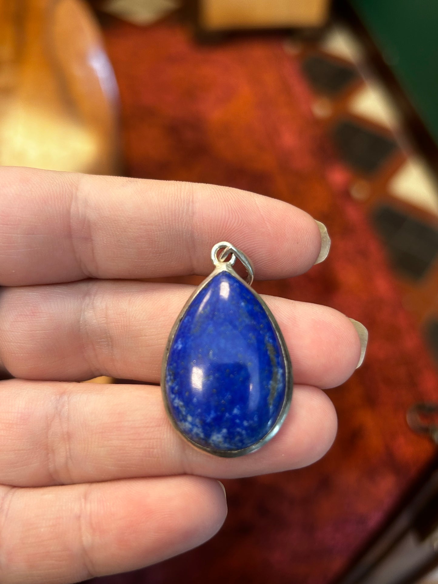 Pendentif goutte lapis-lazuli